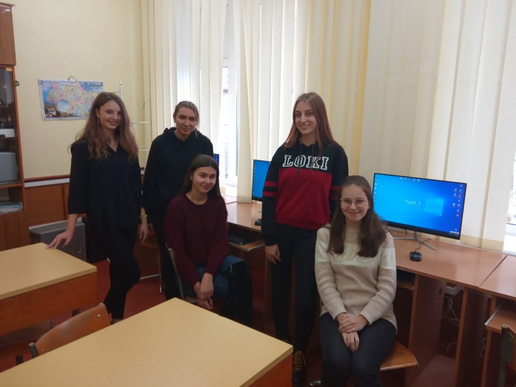Школярки з Любара здобули ІІІ місце на обласному конкурсі з інформатики