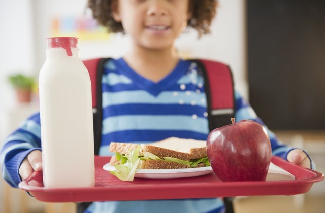 Шкільне харчування по-новому. Як зміняться їдальні з 1 вересня?