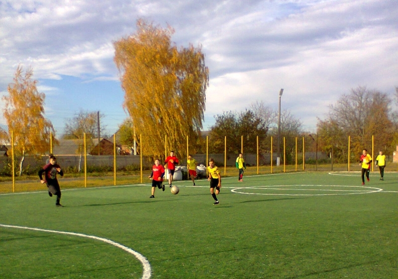 У Любарі відбулися фінальні змагання зі шкільного футболу