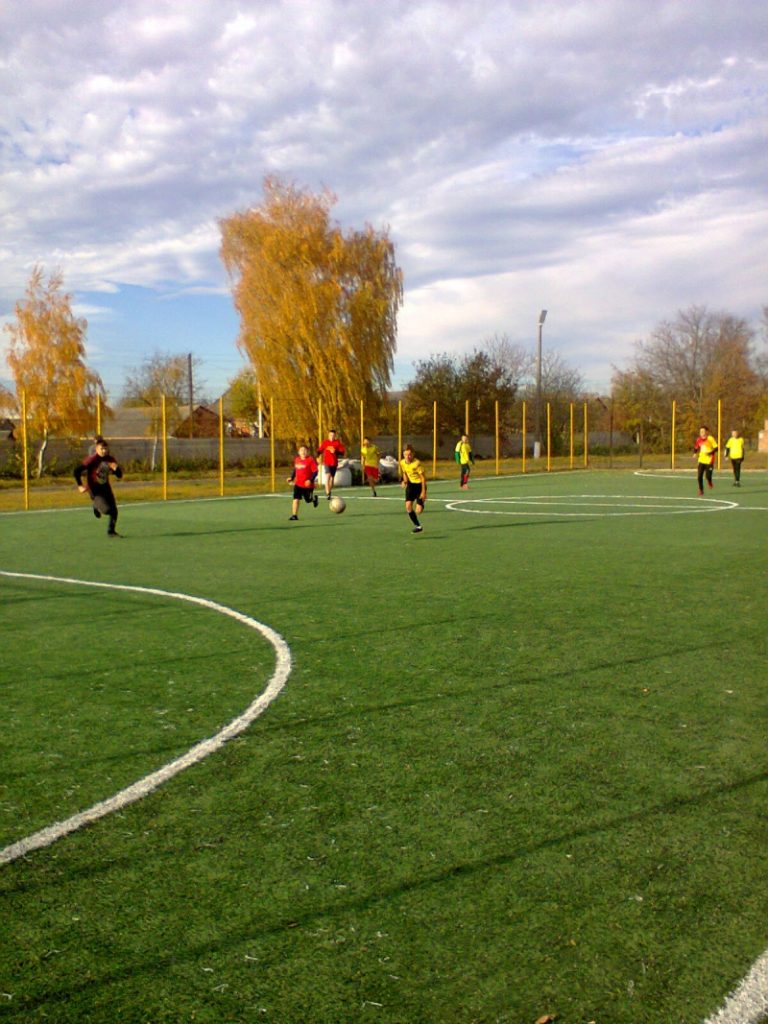У Любарі відбулися фінальні змагання зі шкільного футболу