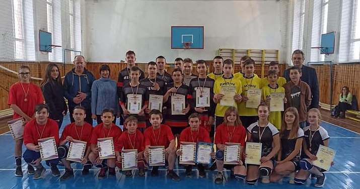 Змагання з волейболу серед юнаків U-15 