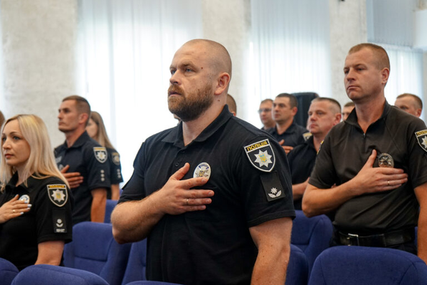 Старший дільничий офіцер з Любарської громади Іван Терещенко отримав відзнаку за роботу