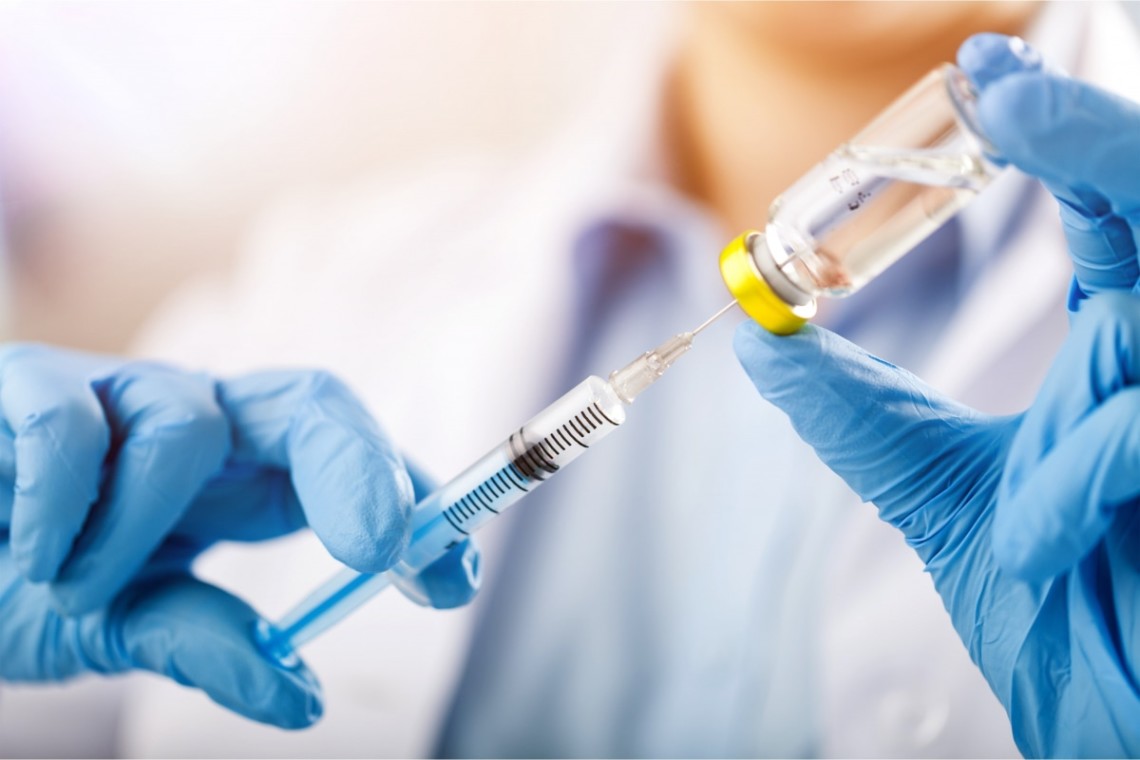 Україна отримала вакцину проти гепатиту В та кору