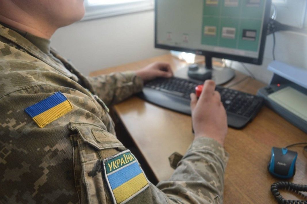В Україна запрацює електронна черга для перетину кордону – прем’єр