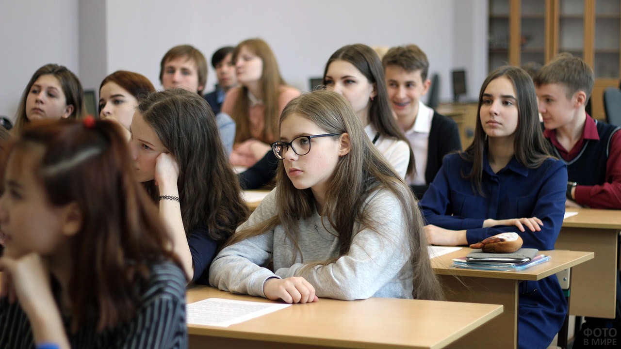 Новий навчальний рік у школах в офлайн форматі: в Міносвіти розповіли подробиці