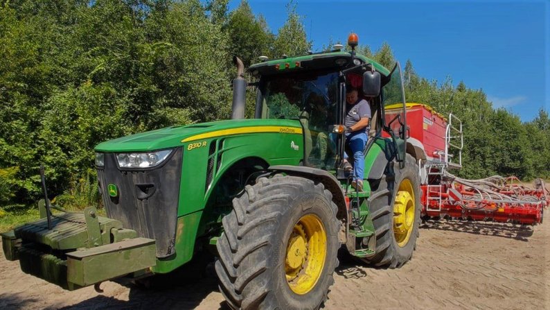 Жнива на Житомирщині: фермери зібрали ранніх зернових більше, ніж у минулому році