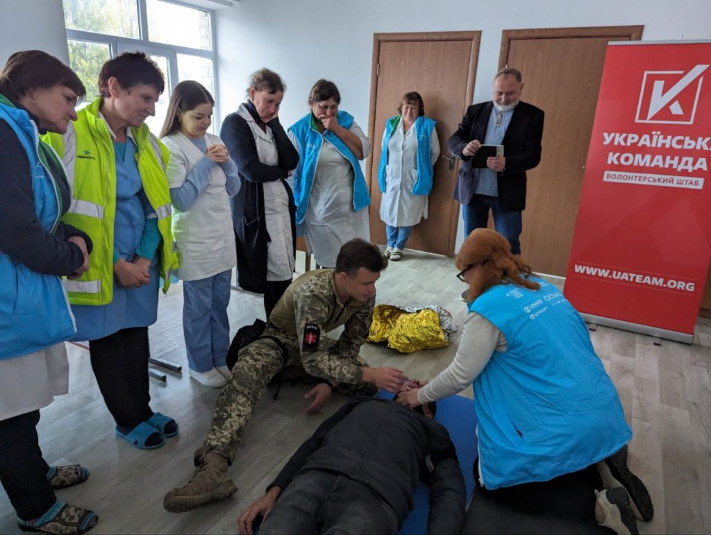 "Українська команда" організовує курси з домедичної допомоги