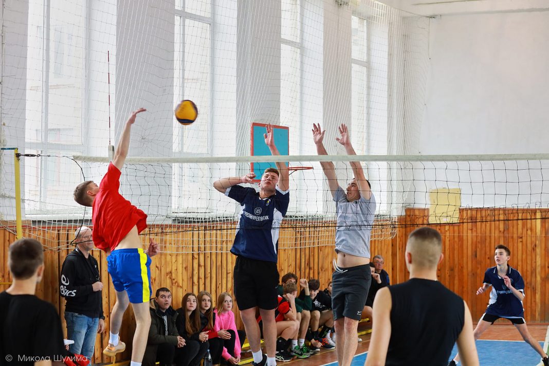 Любарщина: турнір з волейболу