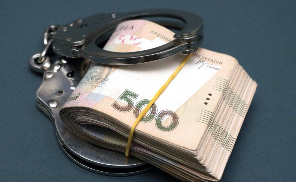П’яний чоловік у Любарі давав хабар поліції: суд призначив штраф 17 тис грн