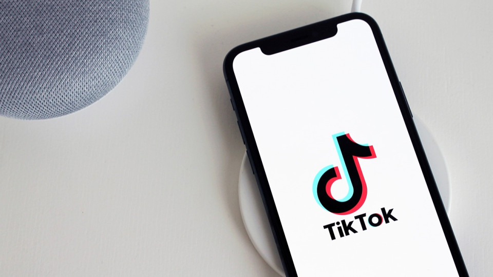 Шахрайство: маскуються під «відділ кадрів TikTok» і крадуть особисті дані