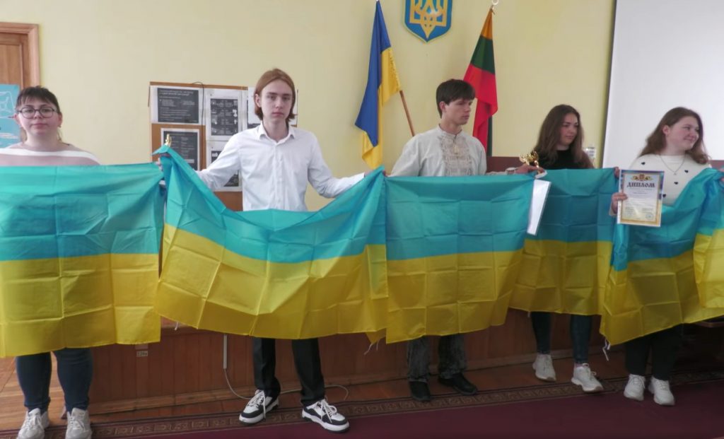 У Любарі відзначили здобувачів освіти - переможців обласних та Всеукраїнських інтелектуальних конкурсів