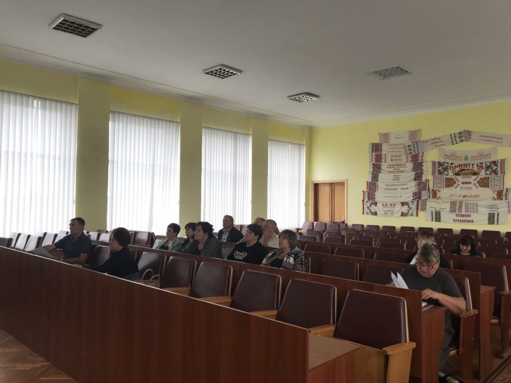Виплату матеріальної допомоги родинам військових Любарщини погоджували на засіданні виконавчого комітету