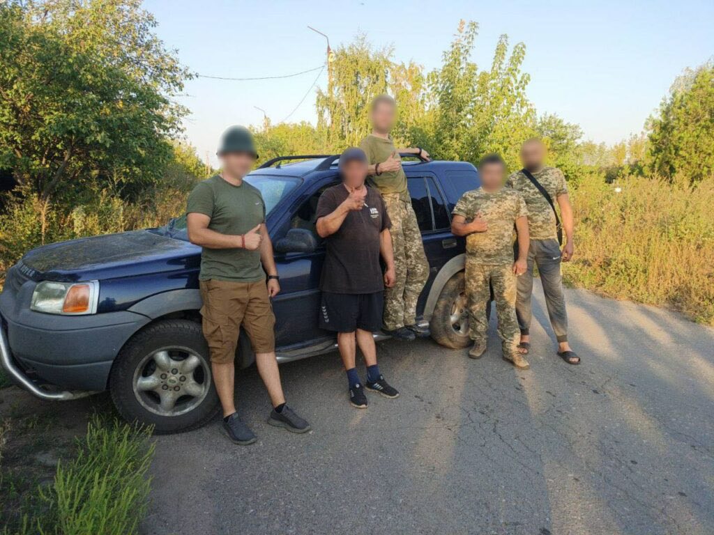 Допомога військовим від колективу Любарської лікарні: на що витратили гроші