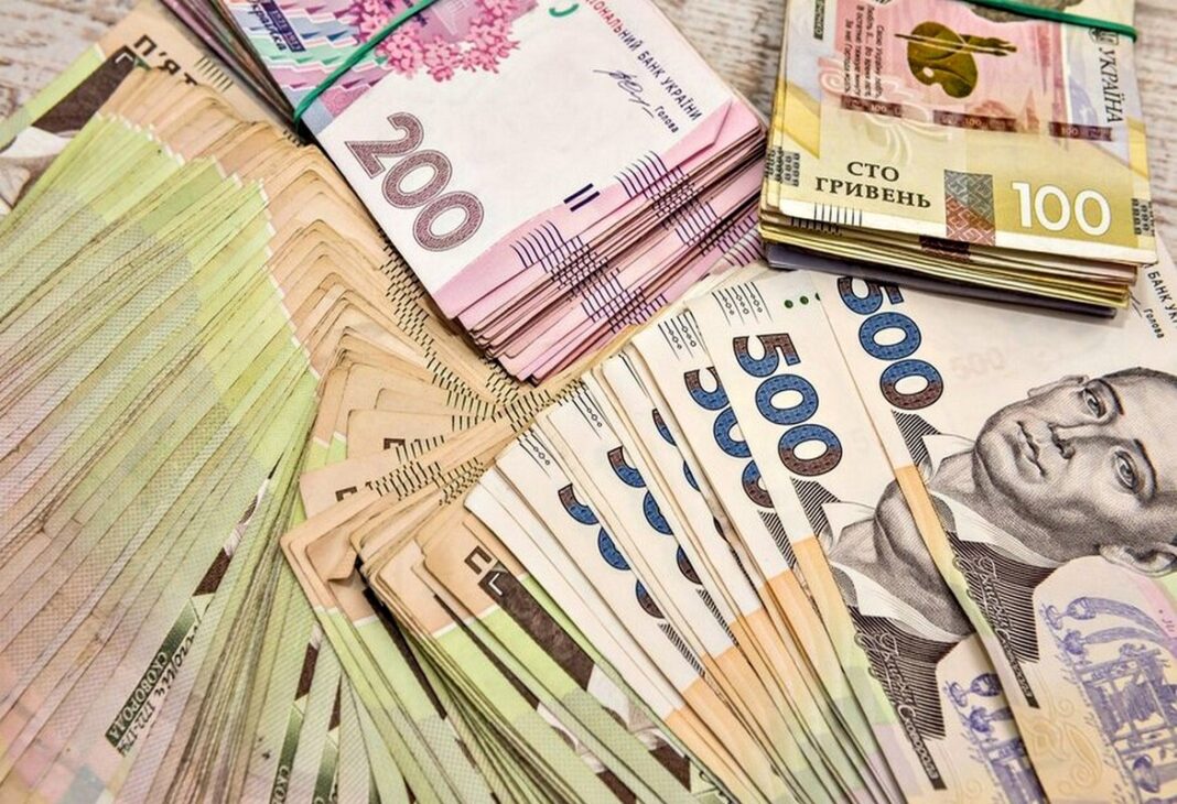 П'ятеро жителів Любарської громади задекларували доходи у понад один мільйон гривень