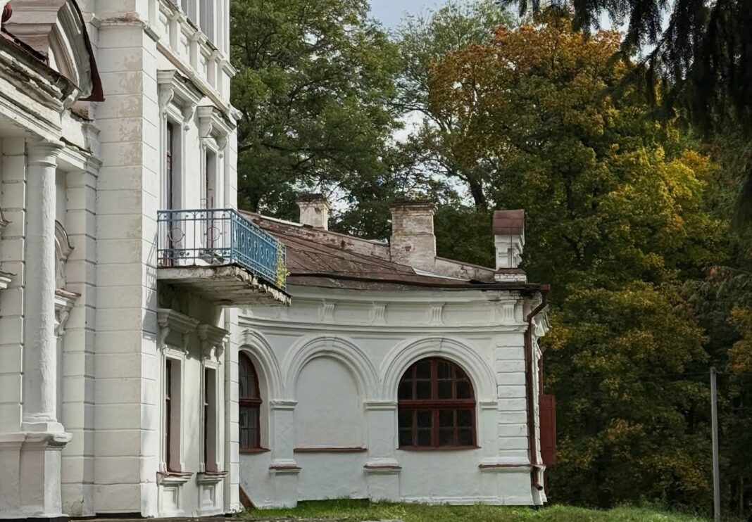 У Новій Чорториї проведуть свято у садибі Прушинських-Оржевських «Бал осені в маєтку 2025»