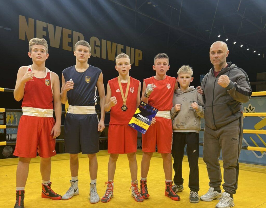 Перемоги спортсменів Любарщини у Відкритому турнірі з боксу пам'яті Євгена Кужельного