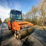 Триває ремонт автошляху Н-02/М-06/ на ділянці в Любарській громаді