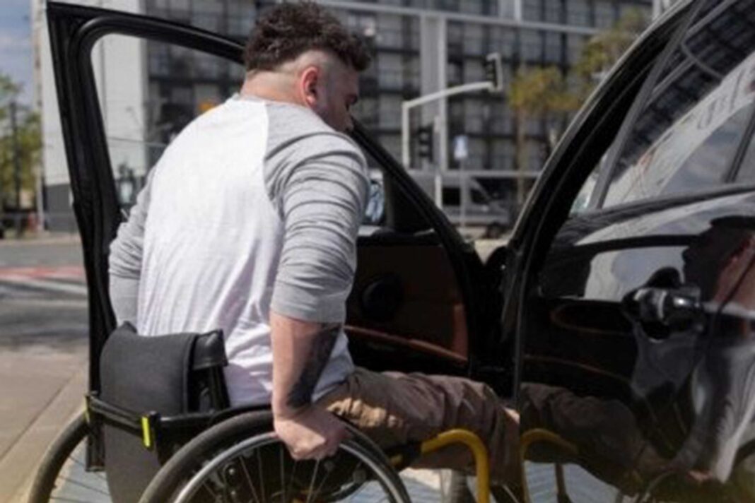 Мінветеранів оплачує навчання водінню авто для ветеранів й ветеранок з інвалідністю Мінветеранів оплачує навчання водінню авто для ветеранів й ветеранок з інвалідністю