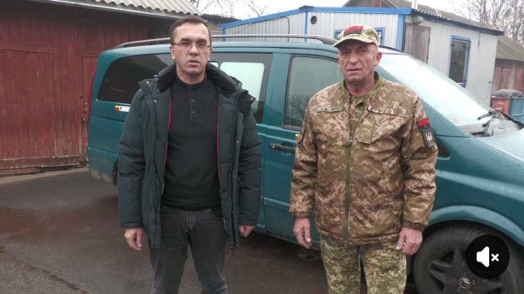 Допомога військовим від колективу Любарської селищної ради: на що пішли донати із зарплати