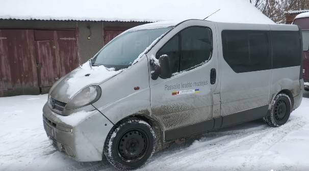 Автомобілі, генератори і павербанки привезли литовські партнери у Любарську громаду
